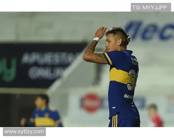 博卡青年迎强敌激情对决鏖战绿茵争夺南美荣耀桂冠